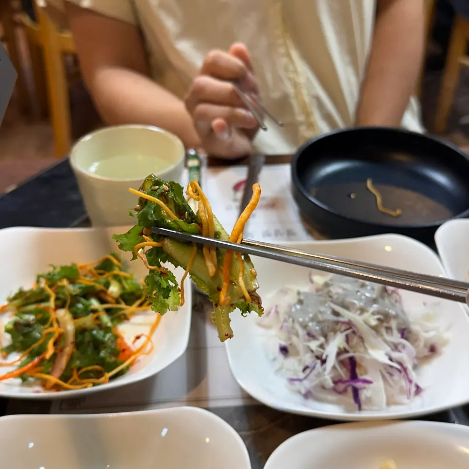Basic side-dish spread with cordyceps