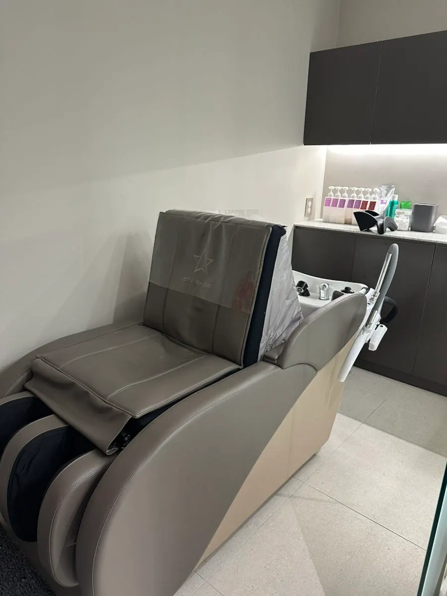 Private shampoo room set up at the salon