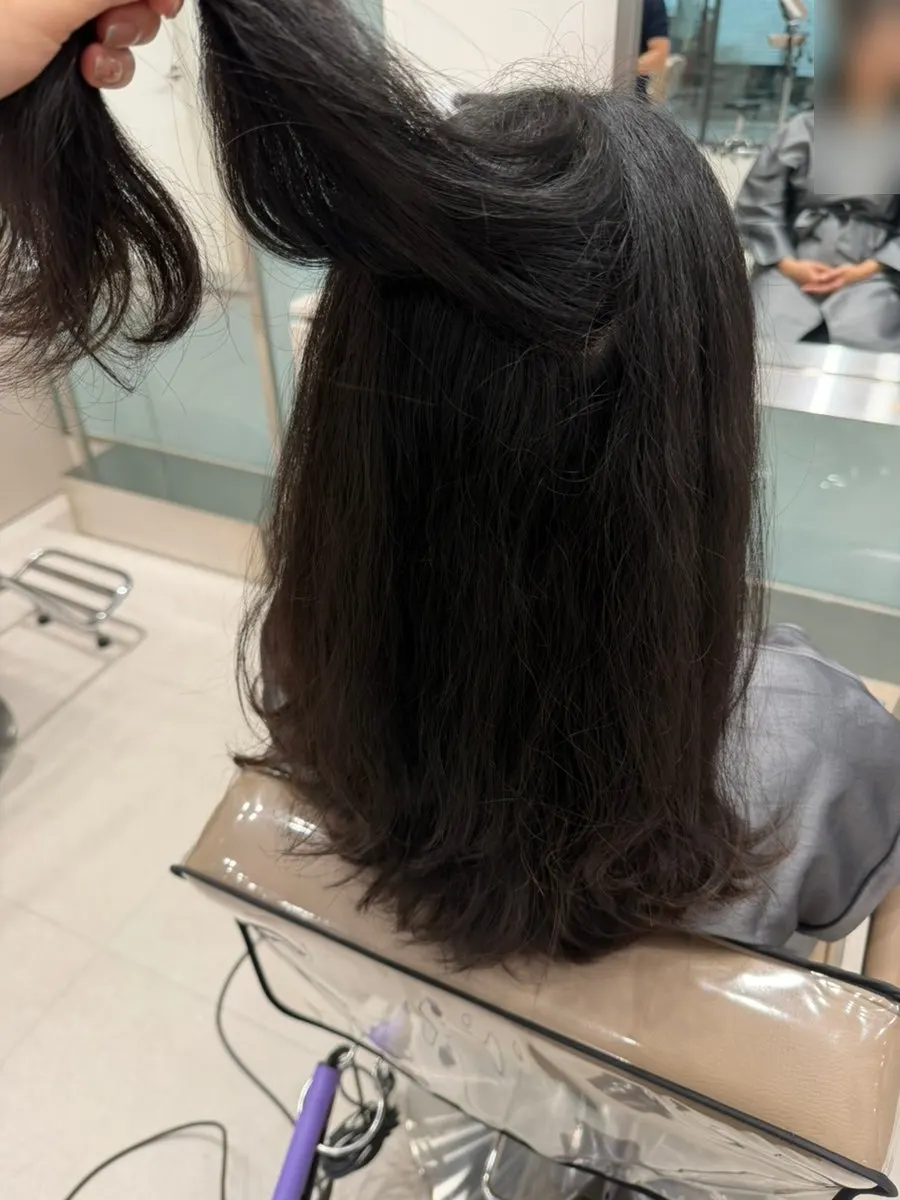 어깨 아래 기장의 시술 전 뒷머리