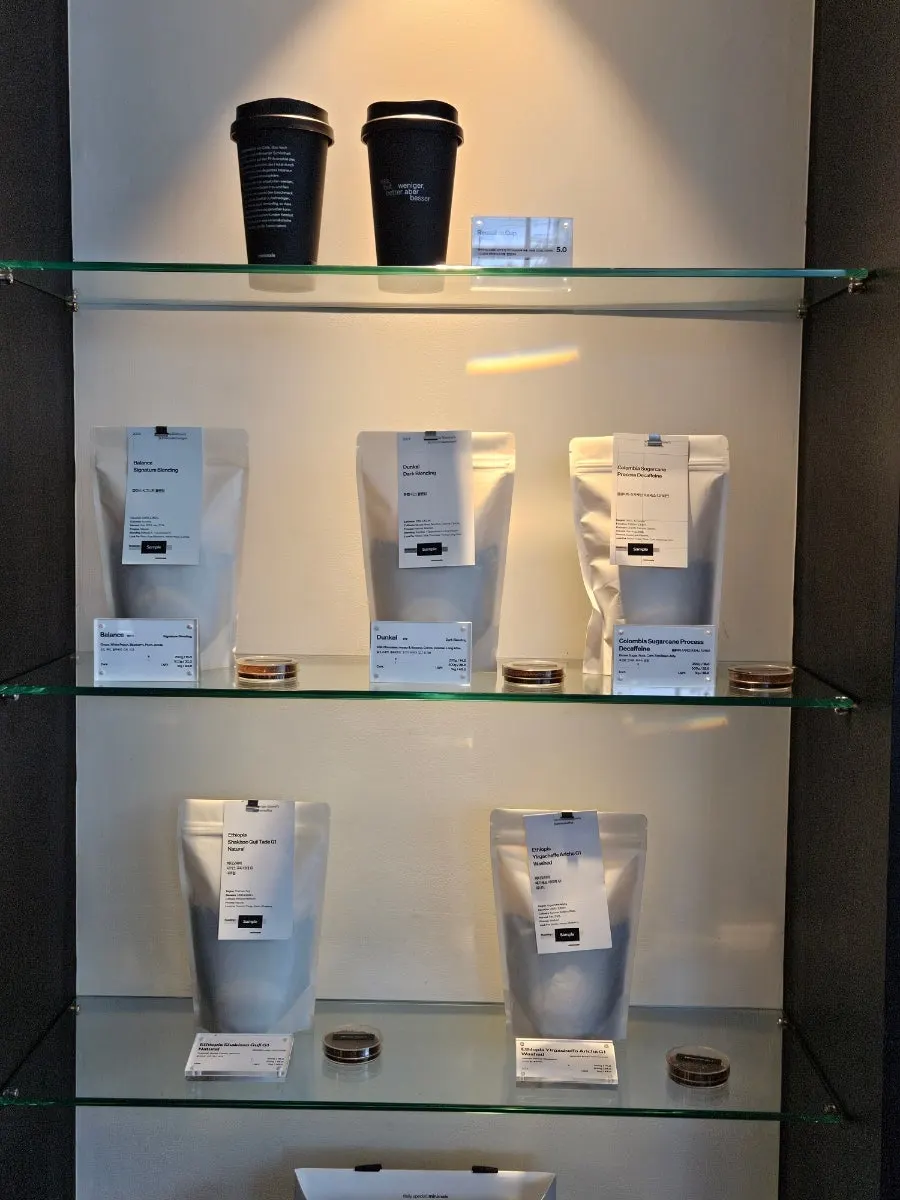 Interior of Minimale Gwacheon Knowledge Information Town Branch