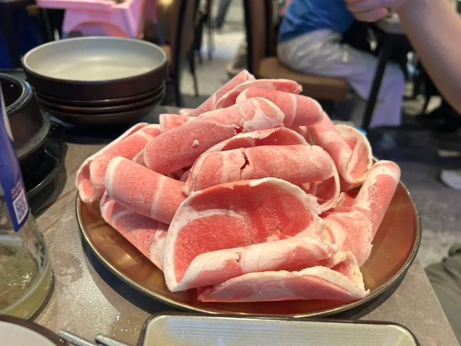 추가로 주문한 오리차돌 2인분