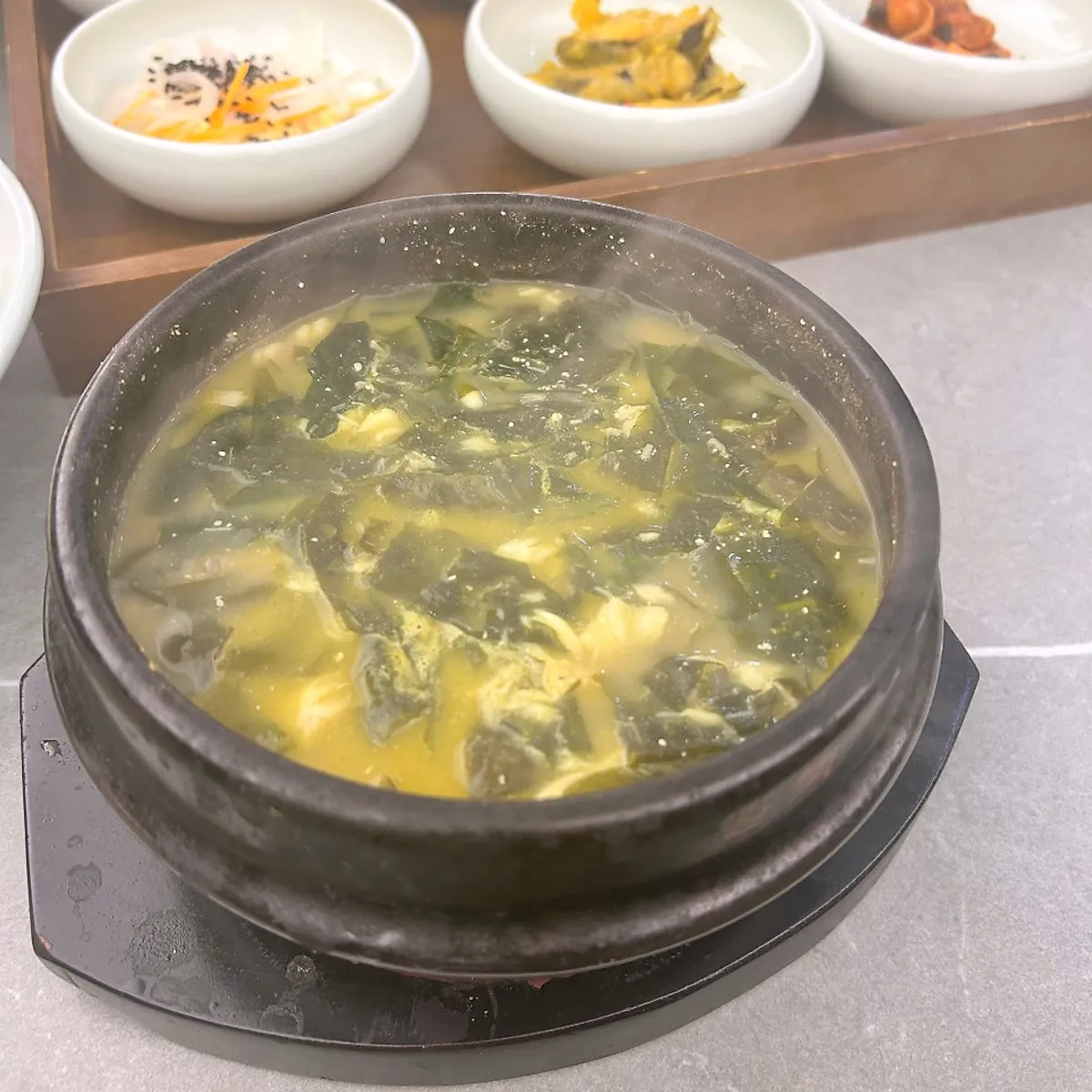 Full table spread of the Haenon Miyeok seaweed soup set