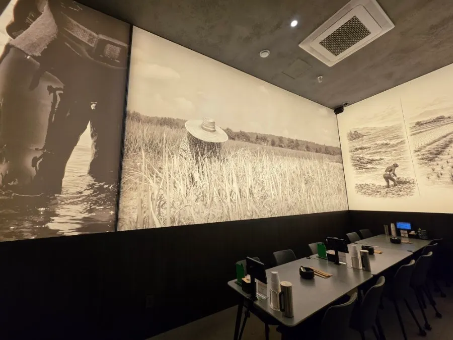 Spacious dining hall interior at Haenon Miyeok in Gwacheon