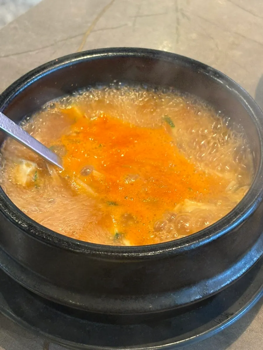 구워져 쪼그라든 오리차돌