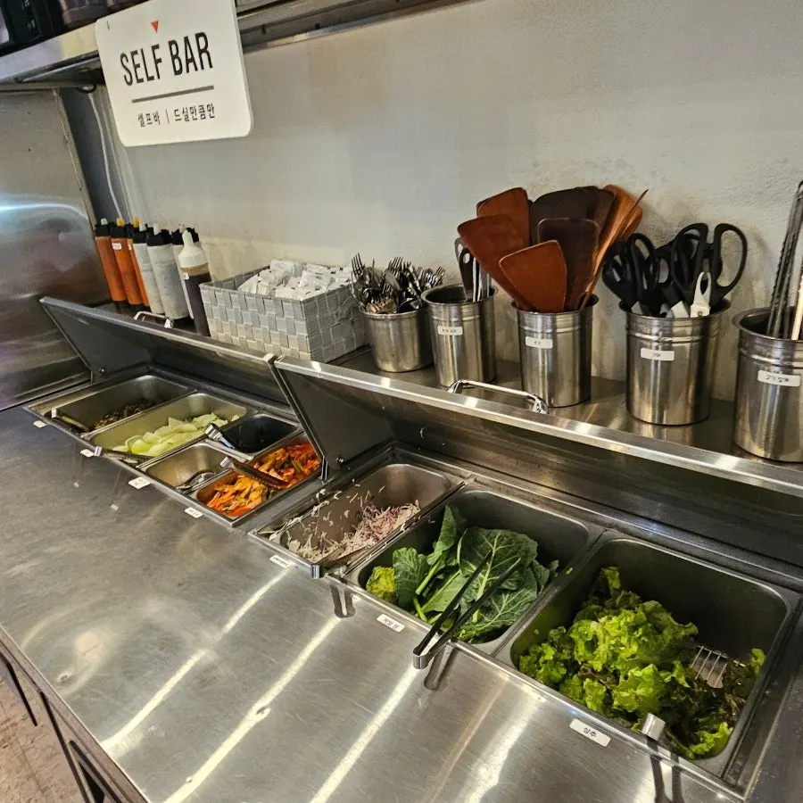 Unlimited self-bar at Deo Chadol Gwacheon