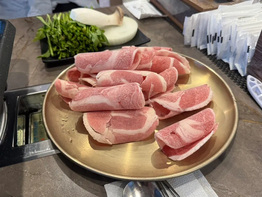 Table set with duck chadol BBQ and duck jumulleok