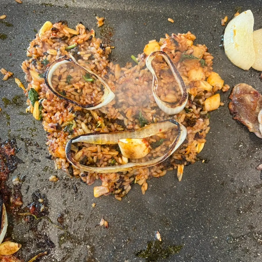 Bebek panggang yang matang kecokelatan
