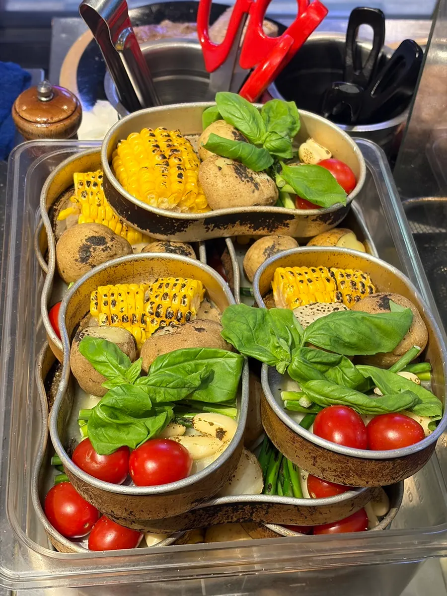 Vegetables for butter grilling that came with the set