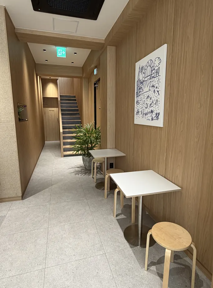 1st floor sofa seating