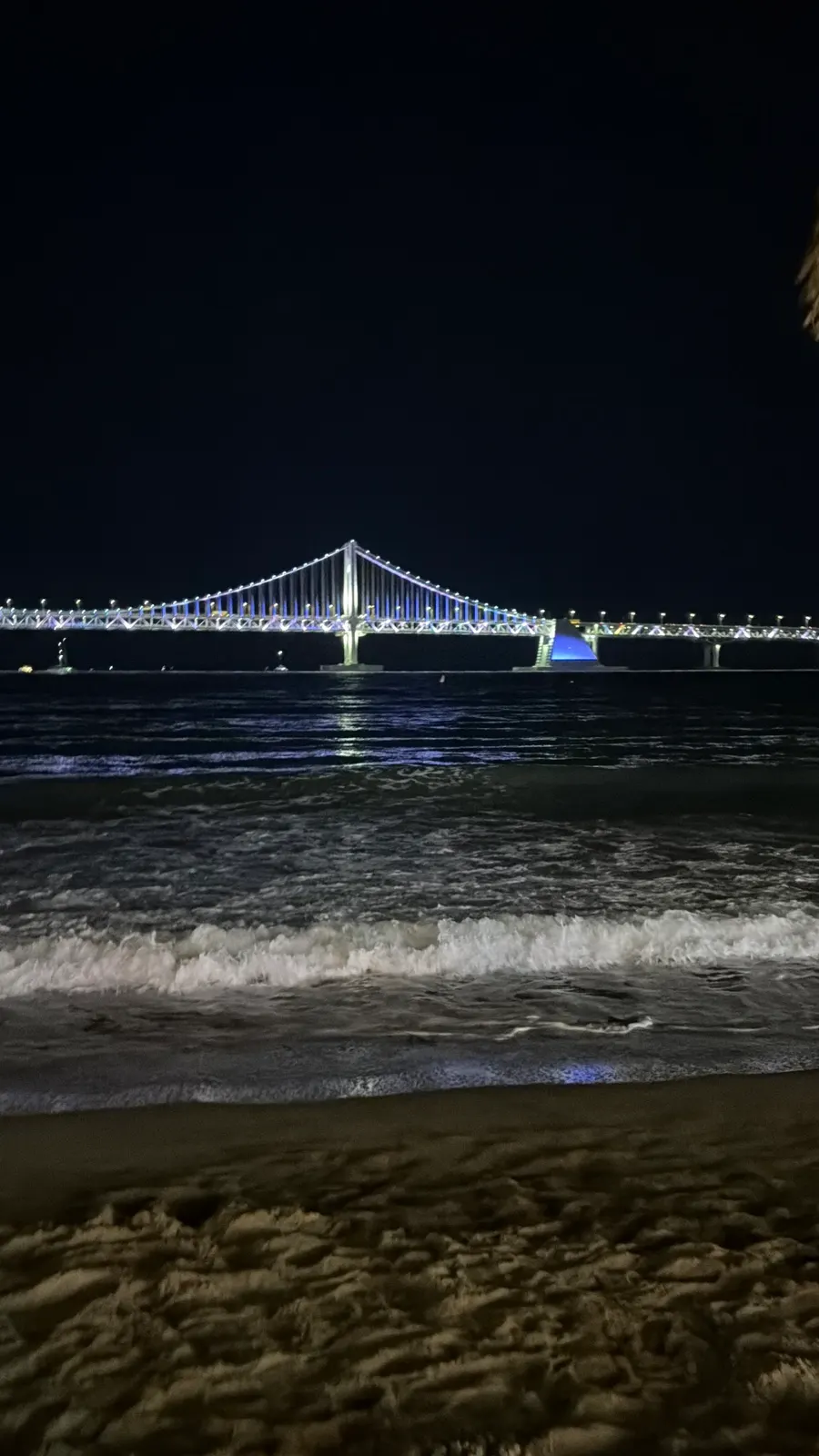 Gwanganri second-stop bar with a night view