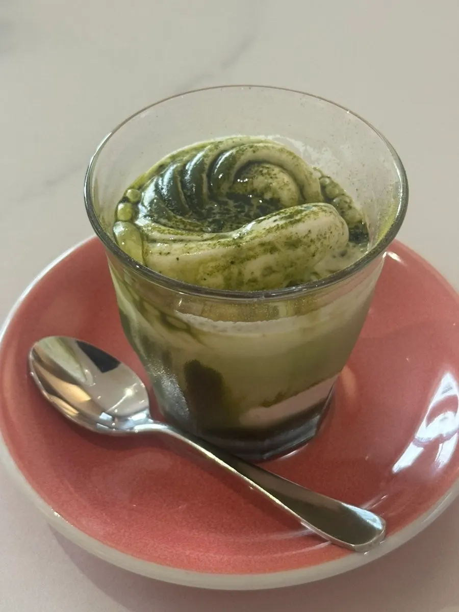 Apple carrot juice at Famous Benny Gwangalli Branch