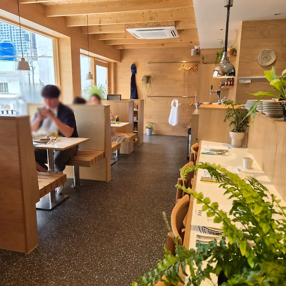 Bright interior decor of Extra Mile