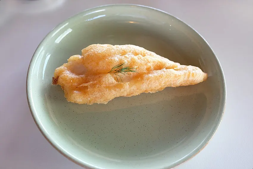 피쉬 앤 칩스 소스 두 종류 클로즈업