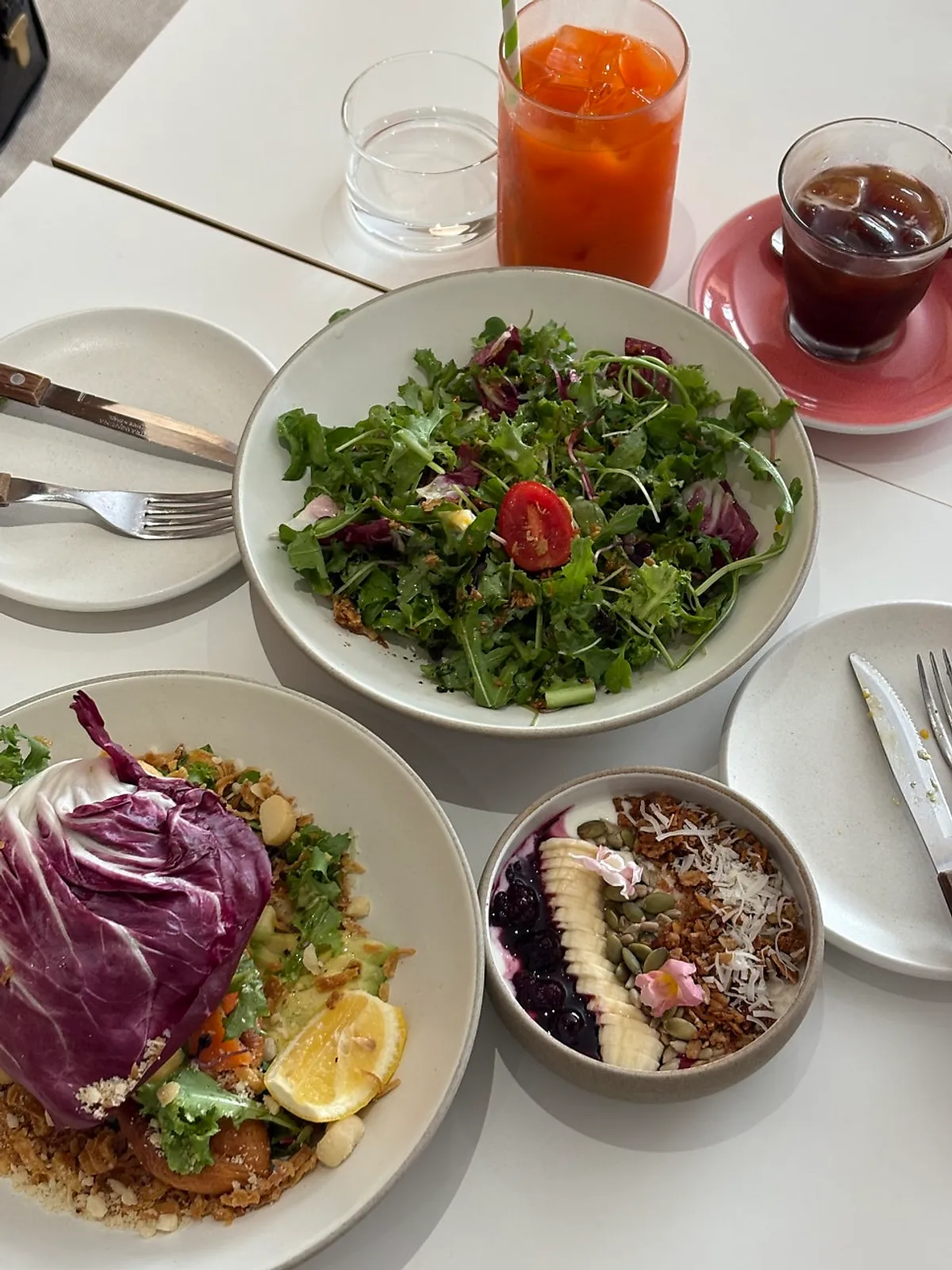 A full brunch spread at Famous Benny Gwangalli Branch