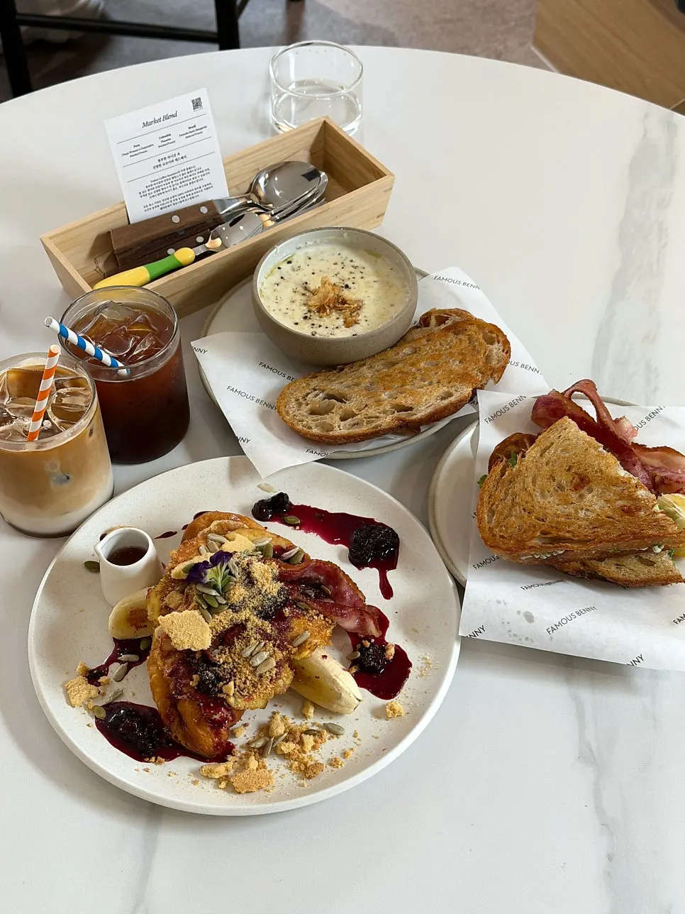 Full spread of the Australian-style brunch