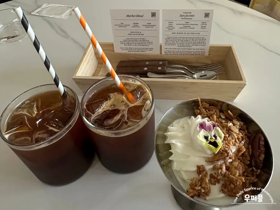 Interior and seating view at Famous Benny Gwangalli Branch