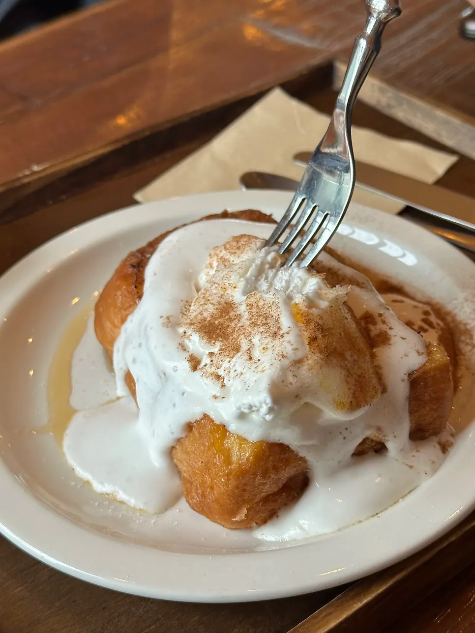 A plate of thick French toast