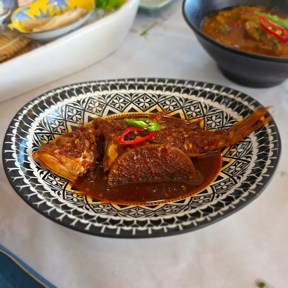 Braised rockfish with radish at Gwanganda Jjji