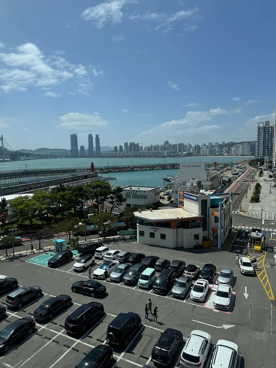 Vista general del interior de Gwanganda Jjji