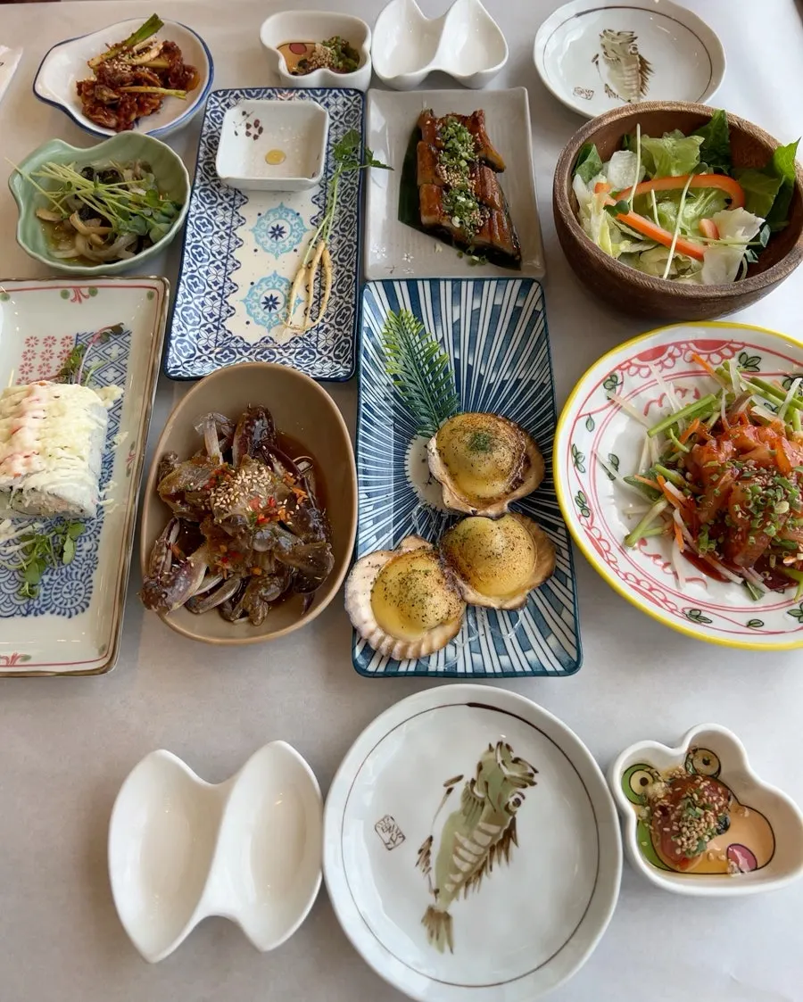 Gwanganda Jjji dachi han-sang set menu board