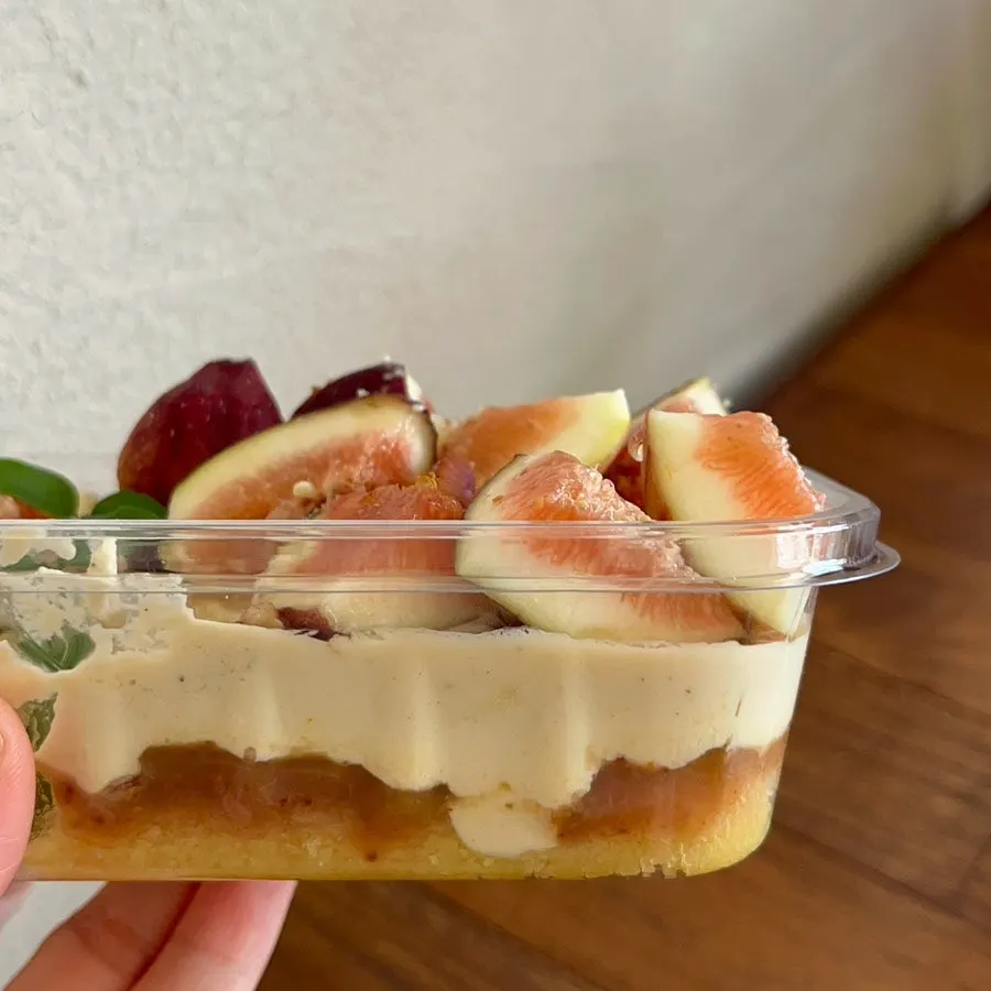 Layered cream and cake sheet in the tiramisu