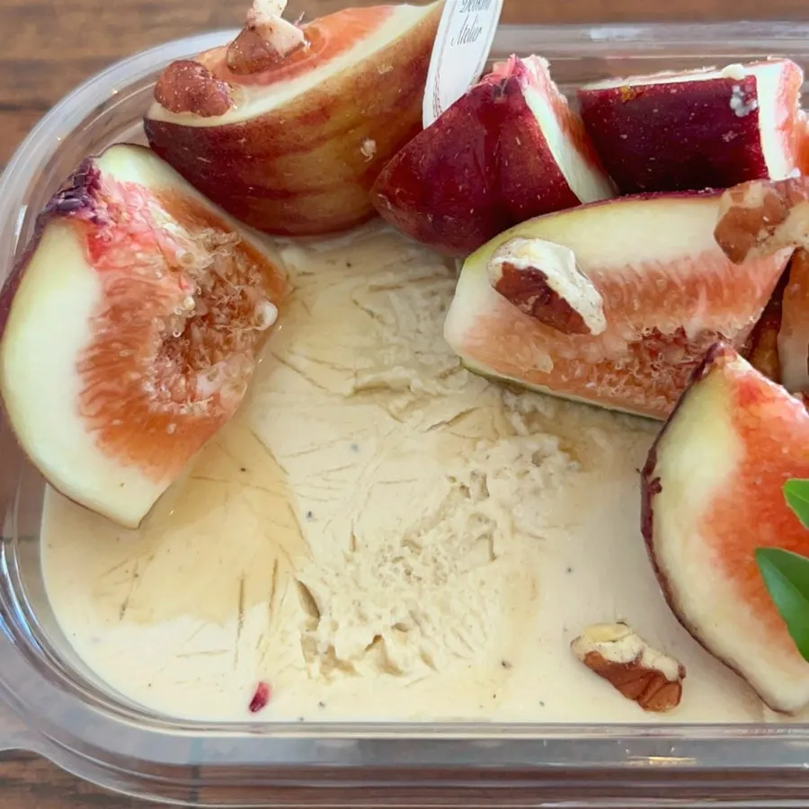 Cross-section of the fig-earl grey tiramisu