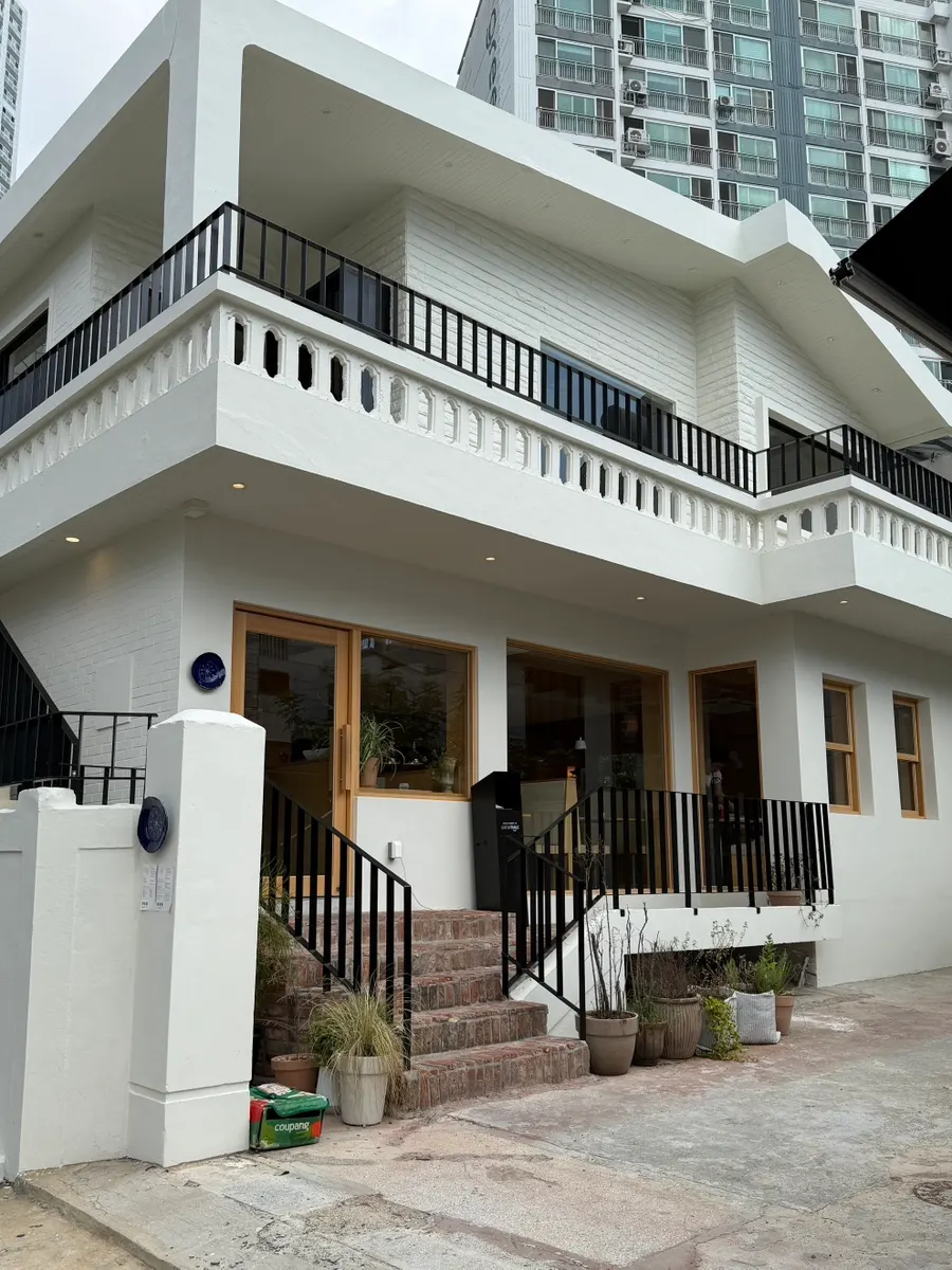 Exterior view of Extra Mile