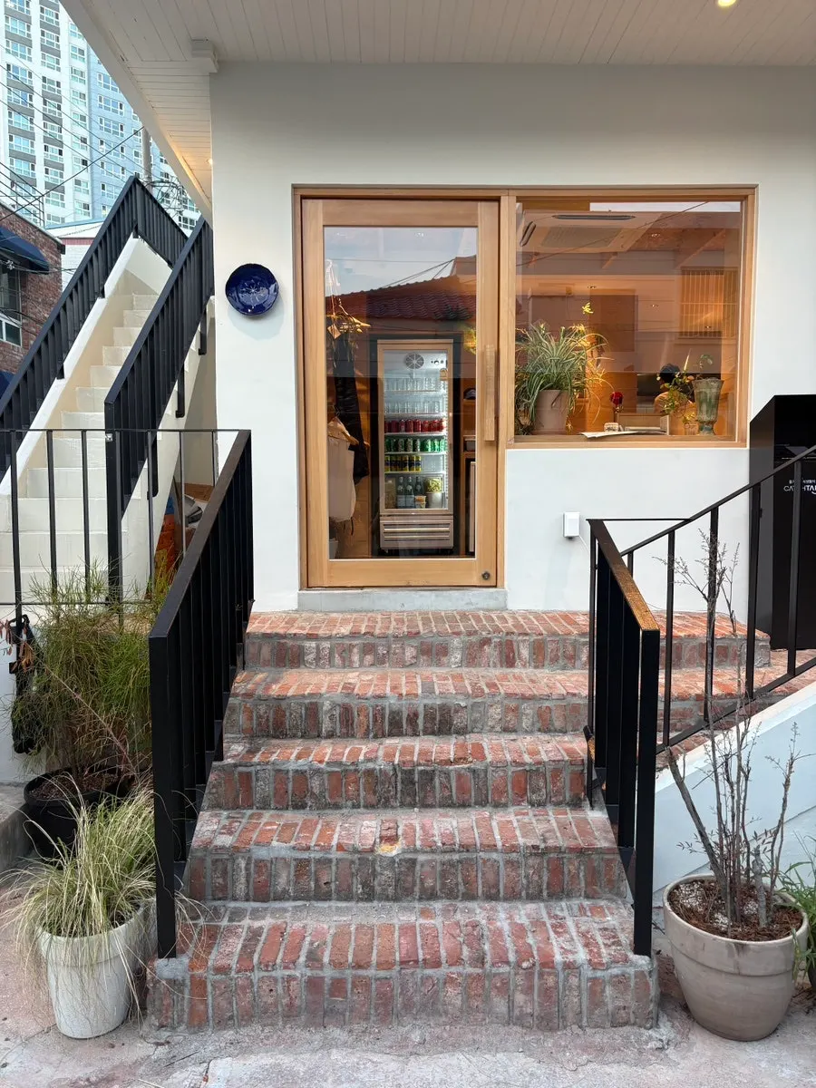 Area around the building entrance of Extra Mile