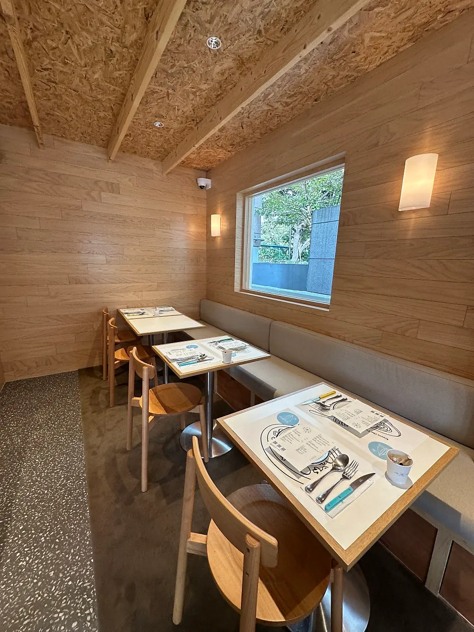 Bar table seating for solo diners