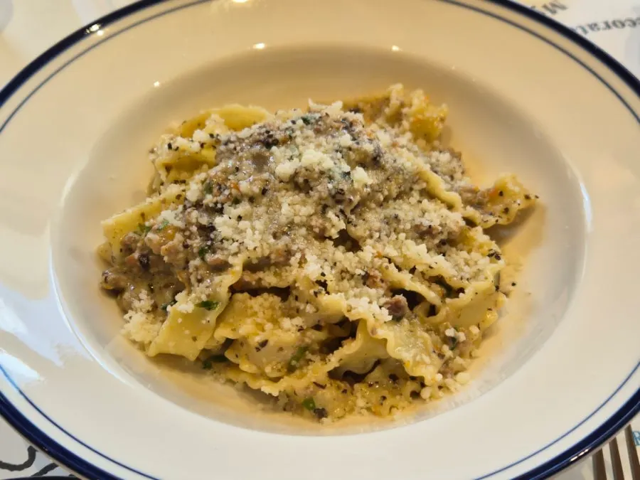 White ragu pasta with curly noodles
