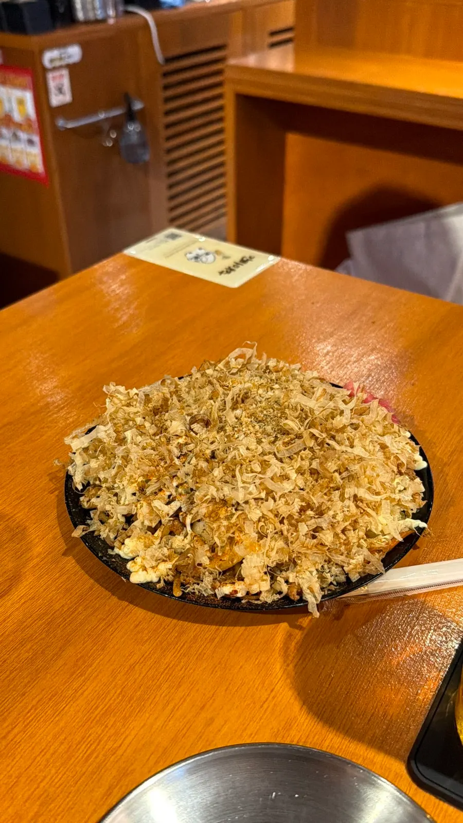Yakisoba piled high with bonito flakes