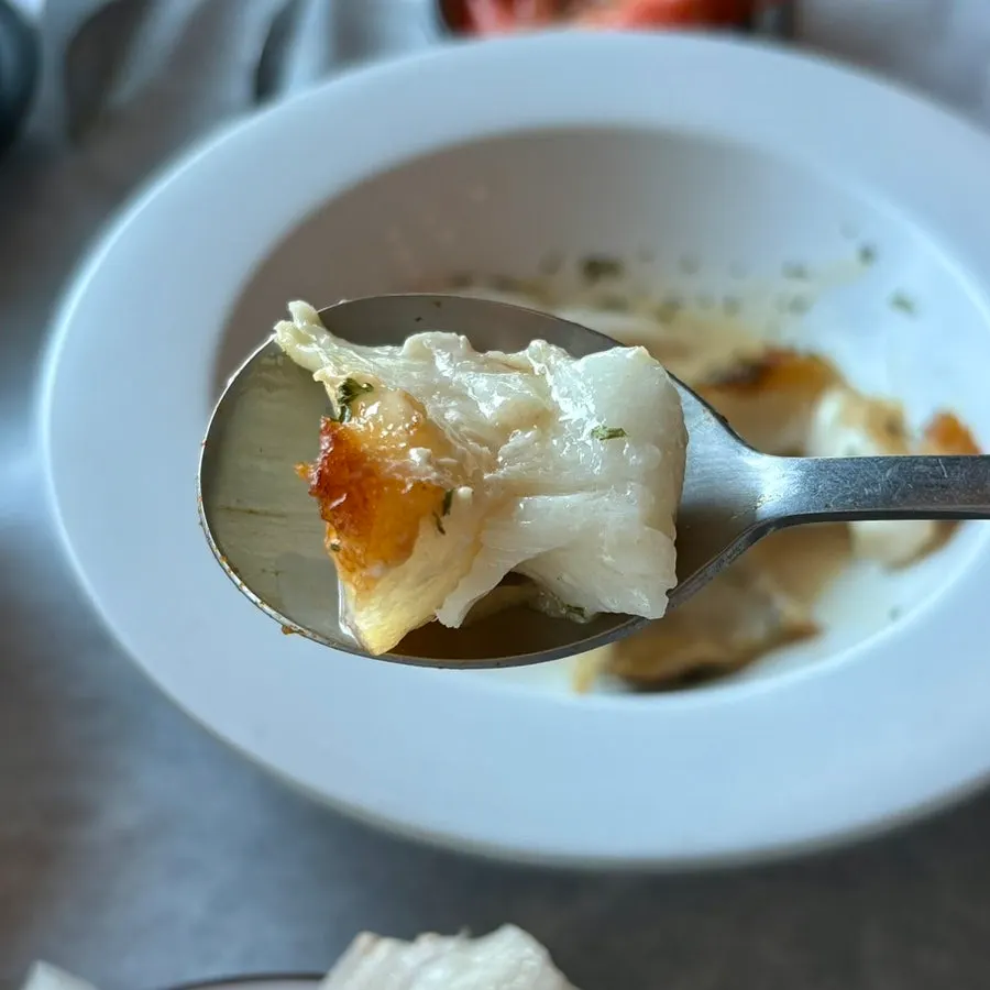 A bowl of mixed egg roe rice