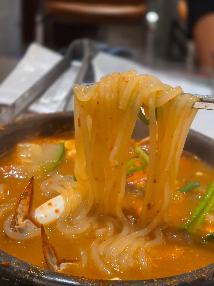 감자사리를 추가한 된장찌개와 공기밥