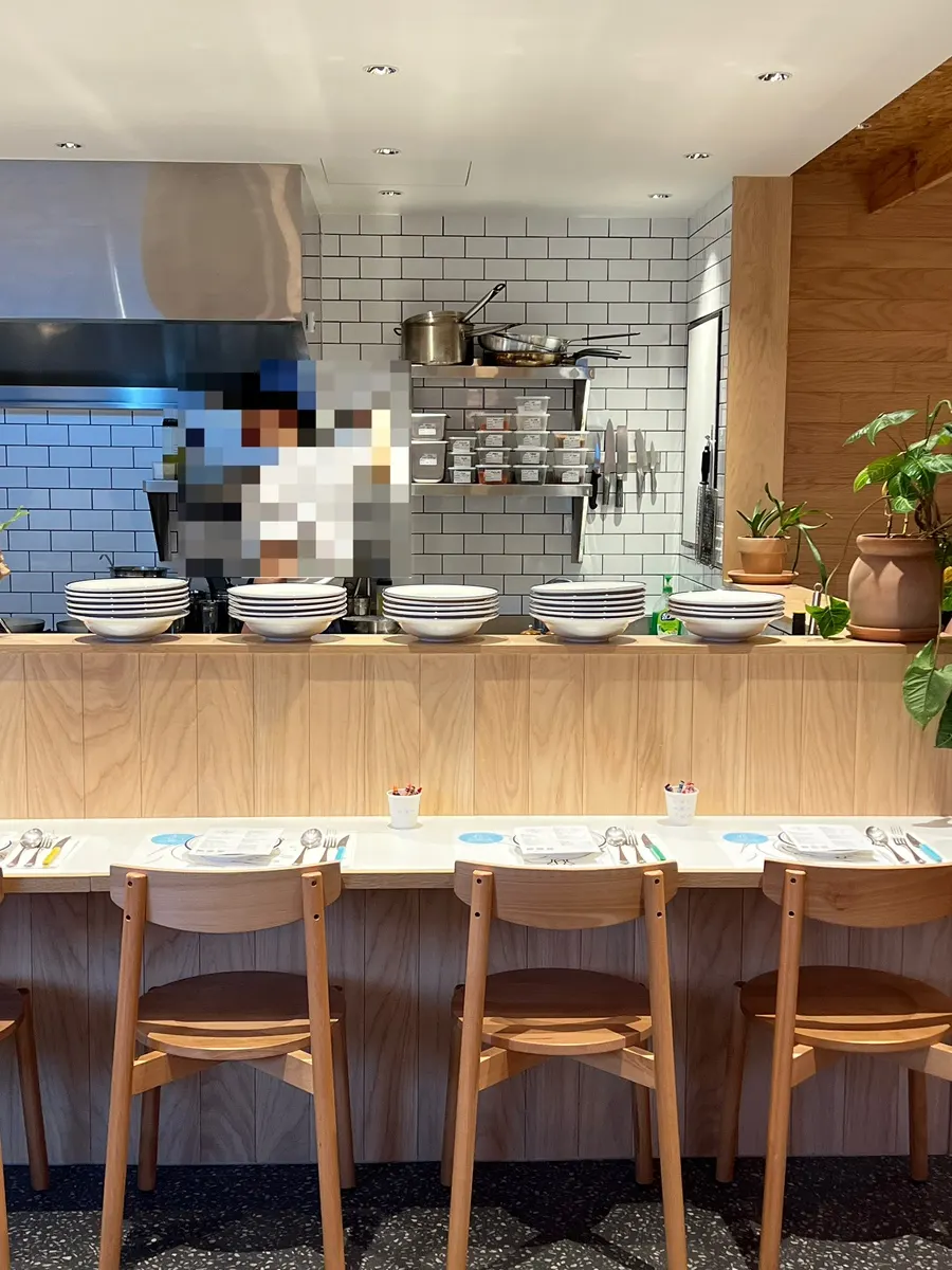 ของตกแต่งภายในร้าน Extra Mile