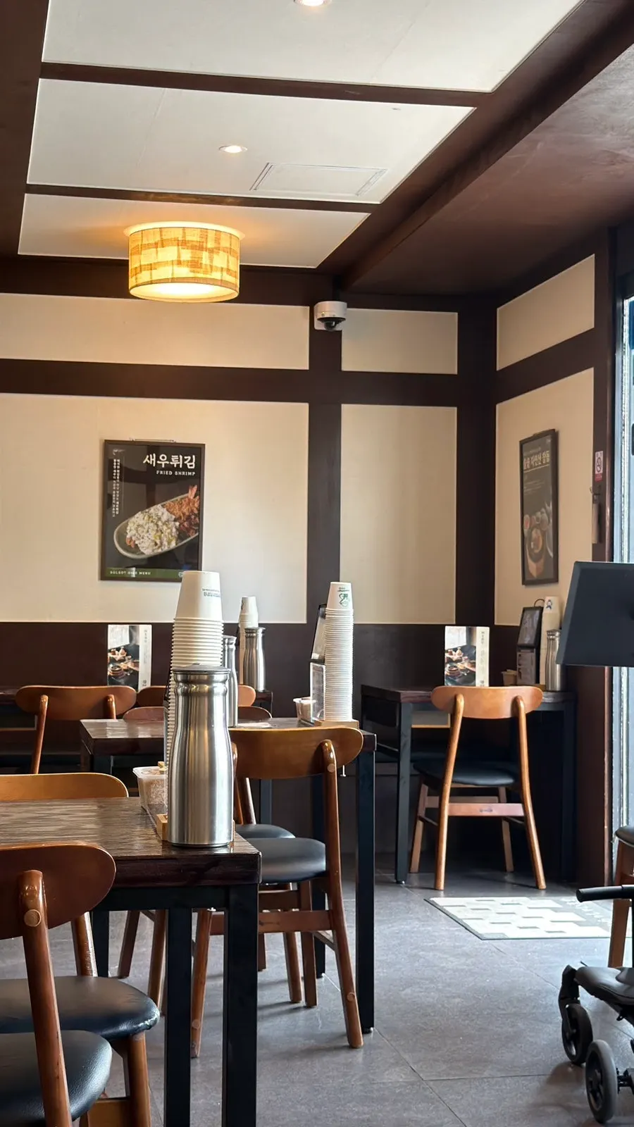 Japanese-Korean fusion-style lighting inside the restaurant