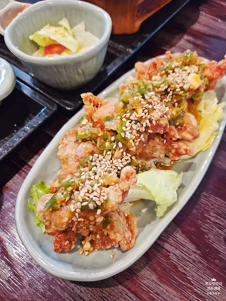 바삭한 유린기 사이드 메뉴