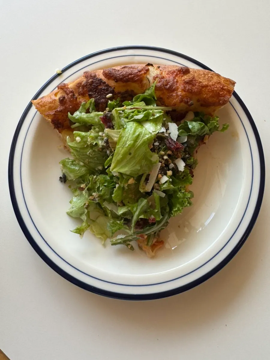 Salad and taco pizza for lunch in Gwangalli at Extra Mile