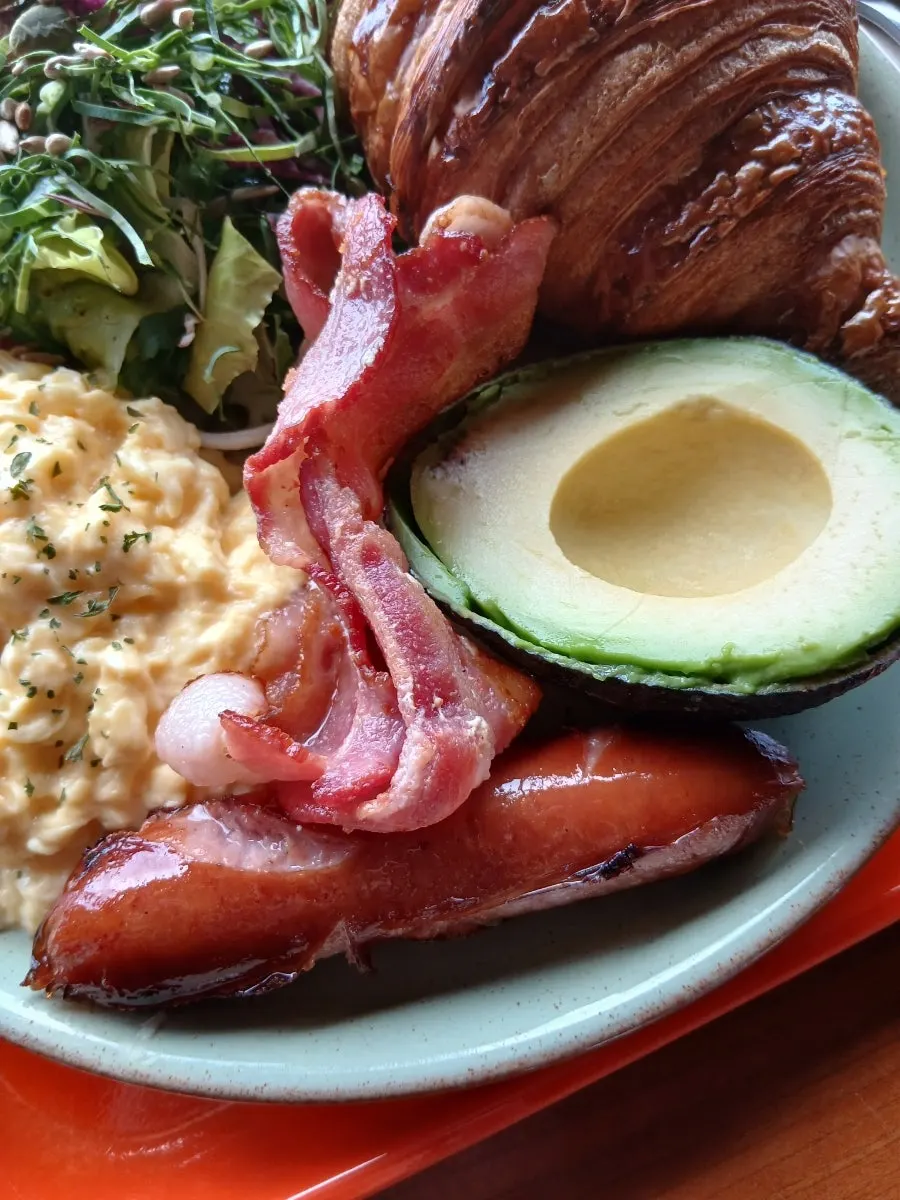 A plate of Big Brekkie