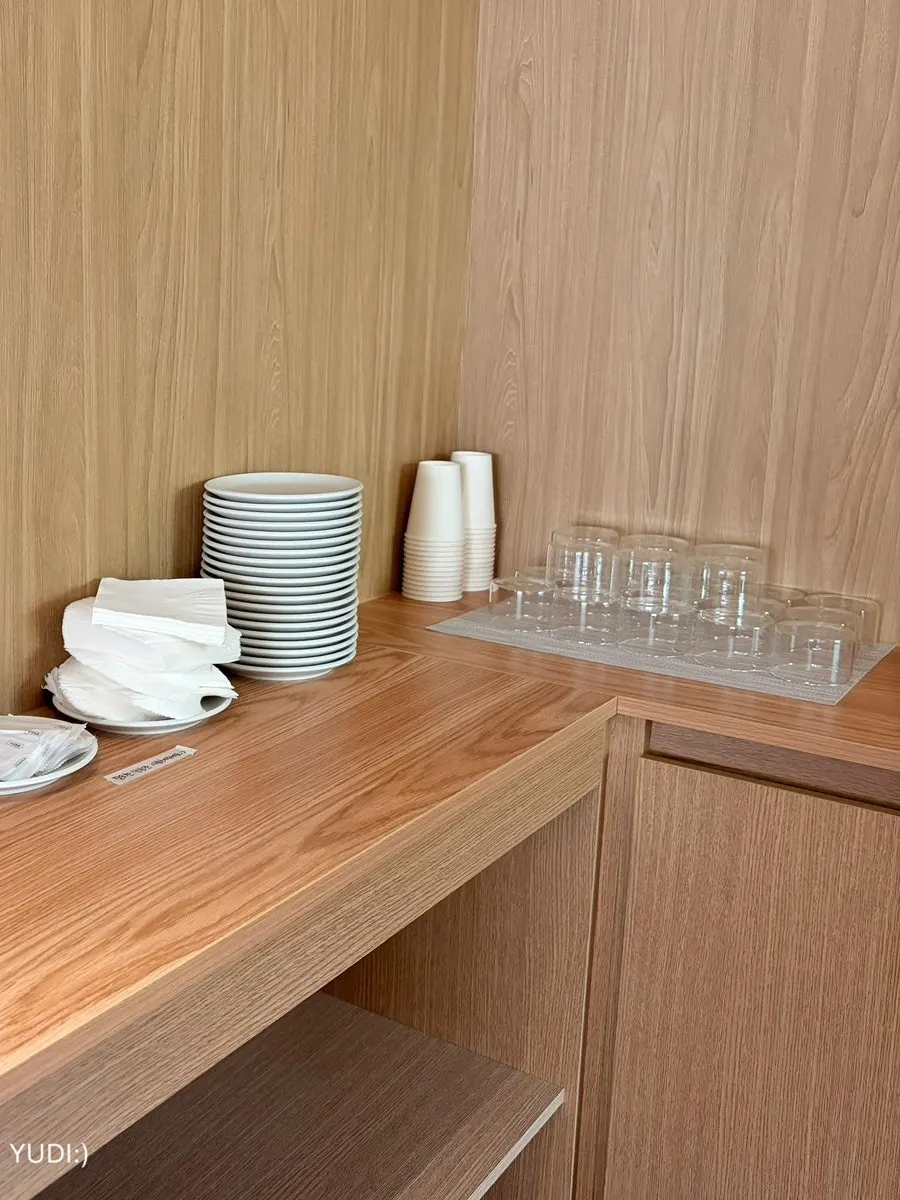 2nd floor seating at Famous Benny Gwangalli Branch