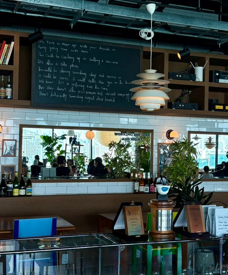 Ocean-view café scene at Gwangalli Beach