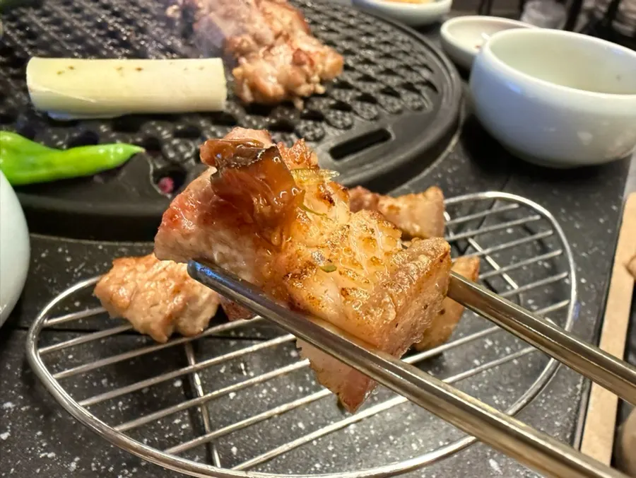 Ogeopsal meal with a smoky aroma