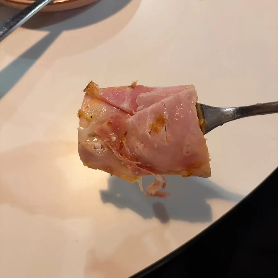 버터향 가득한 크로와상 단면