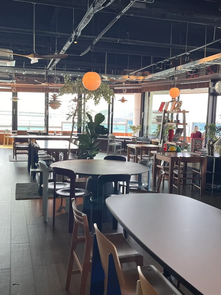 바다마루 7층에서 내려다본 광안대교 오션뷰