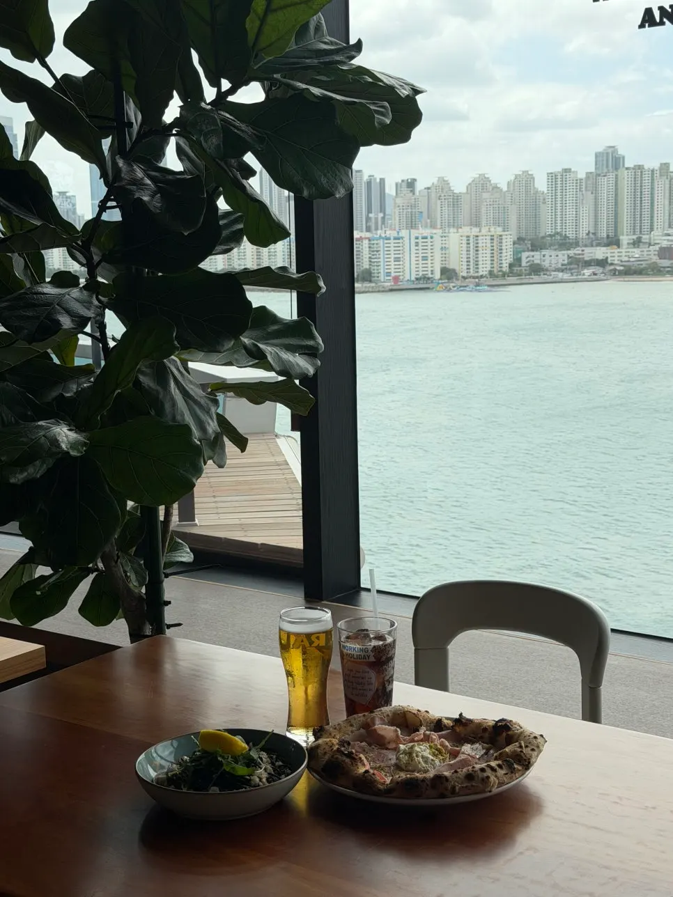 Table with pizza and pasta together