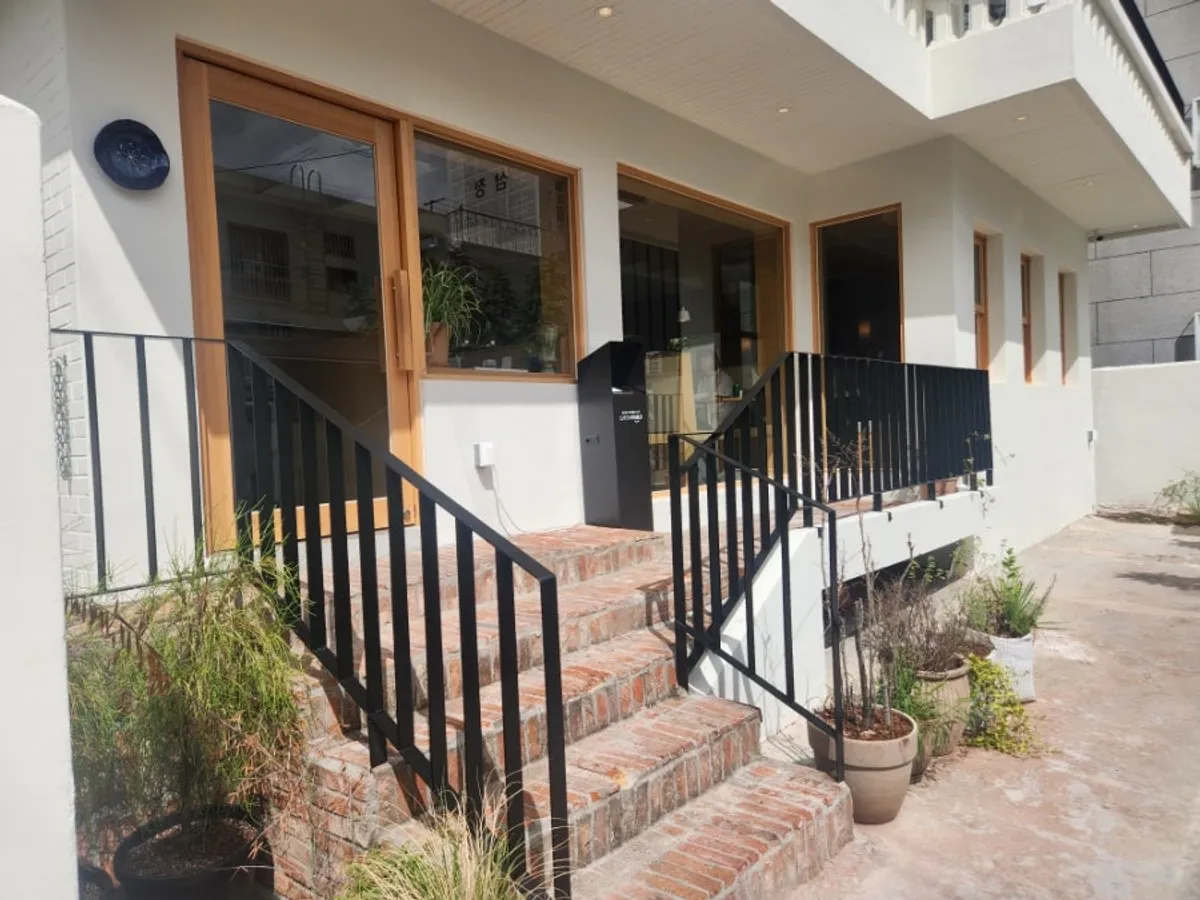 Visiting Extra Mile, a Western-food restaurant in Gwangalli