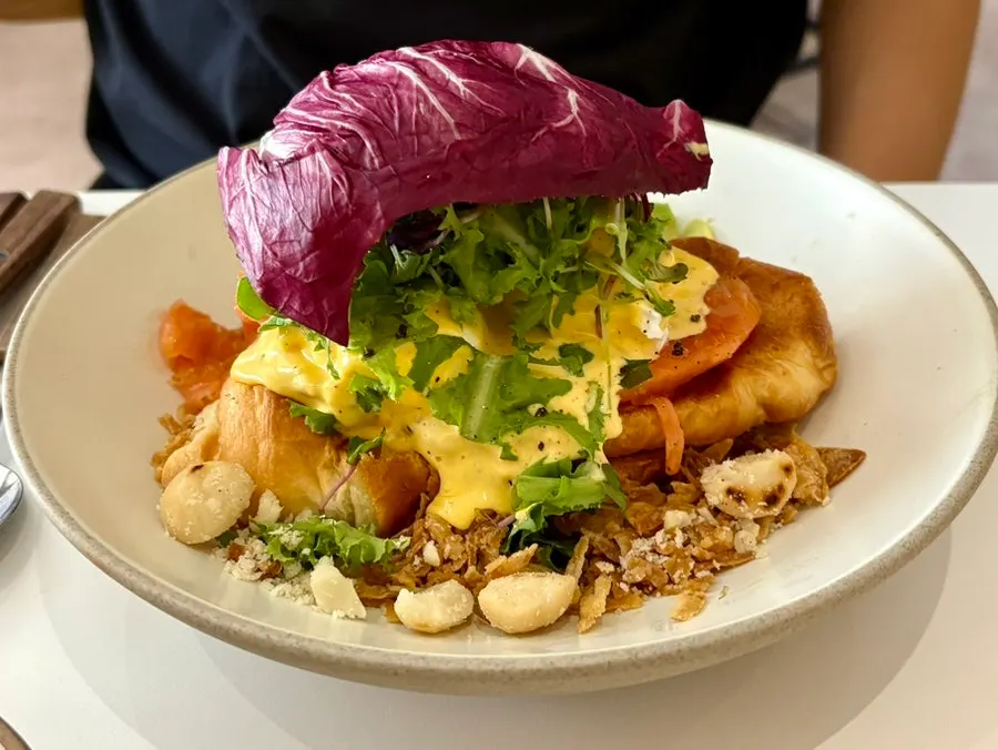 The Famous Benny with salmon