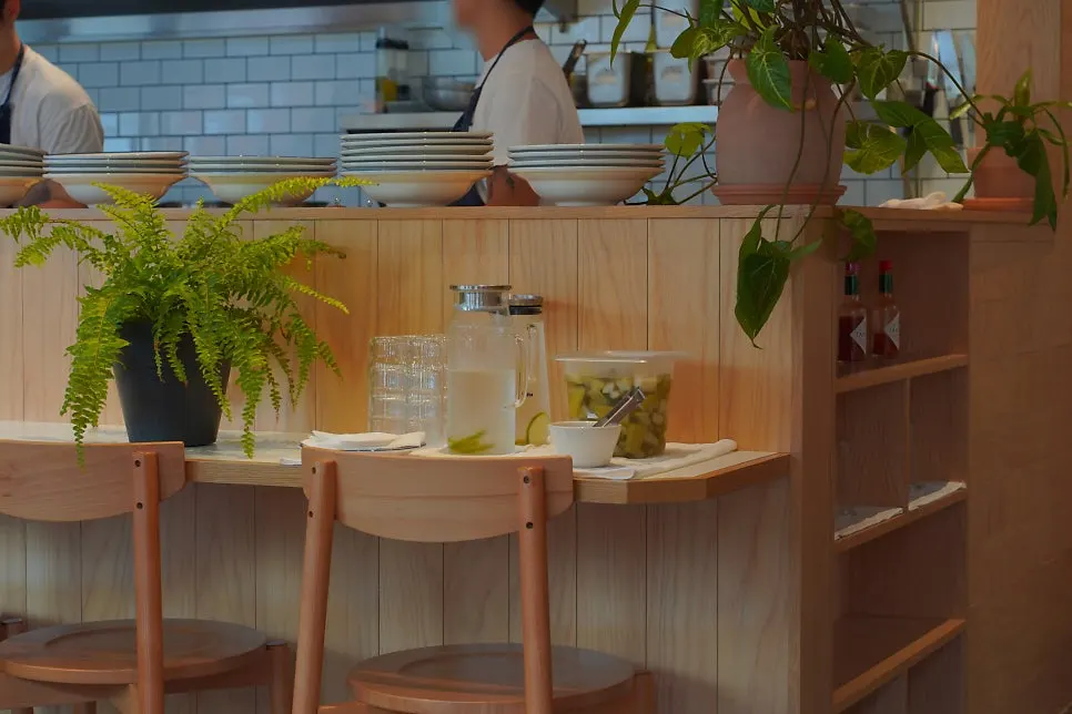 Self-bar counter with water and pickles