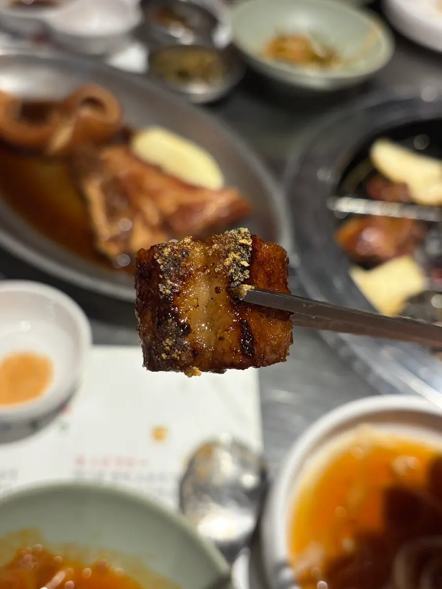 A fully grilled piece of tail cut
