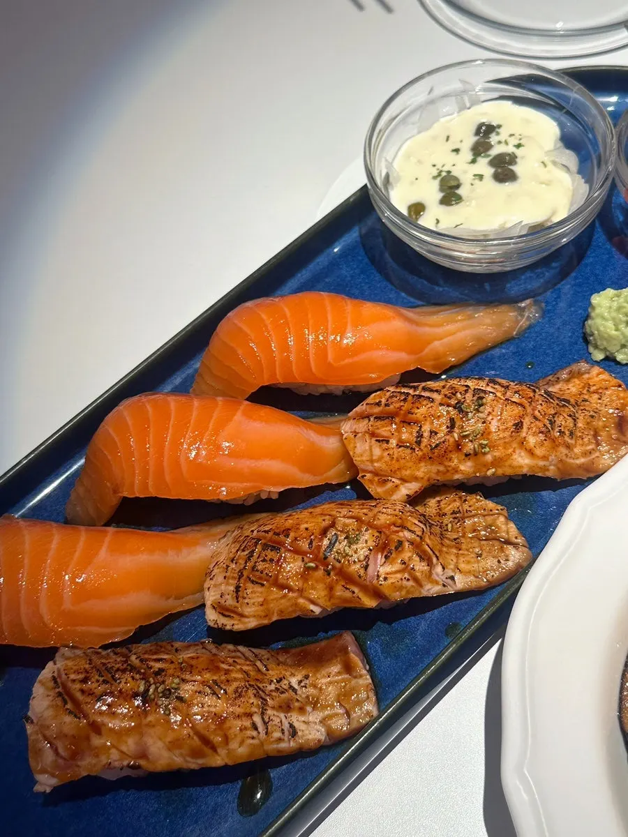Salmon menu at Salmon Brothers in Gwangalli