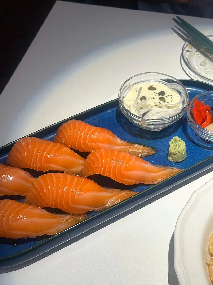 Thick-cut giant salmon sushi